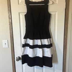 White House Black Market